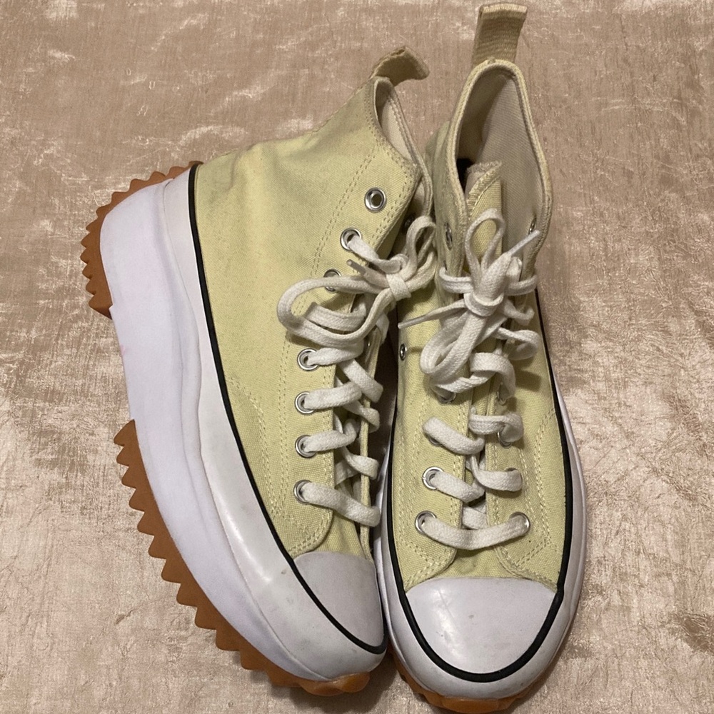 Converse Run Star Hike Hi Platform Lemon Drop Black White Women's 10 Men's 8.5